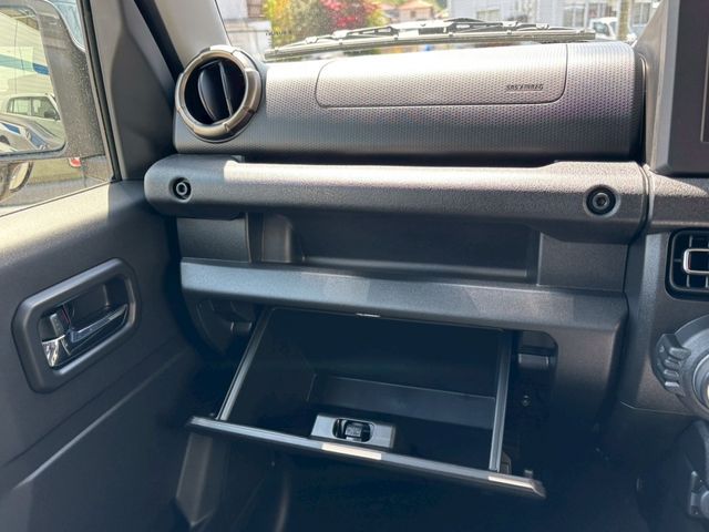 SUZUKI JIMNY 4WD 2025