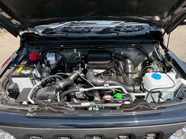 SUZUKI JIMNY 4WD 2025