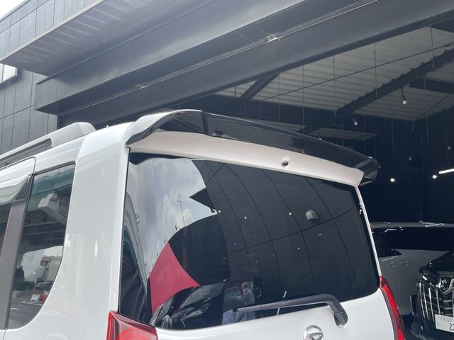 DAIHATSU TANTO FAN CROSS 4WD 2023