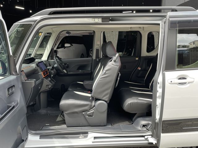 DAIHATSU TANTO FAN CROSS 4WD 2023