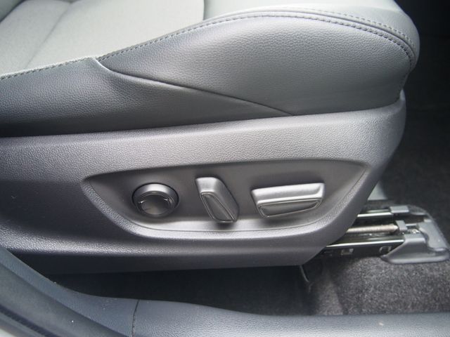 TOYOTA COROLLA CROSS 2023