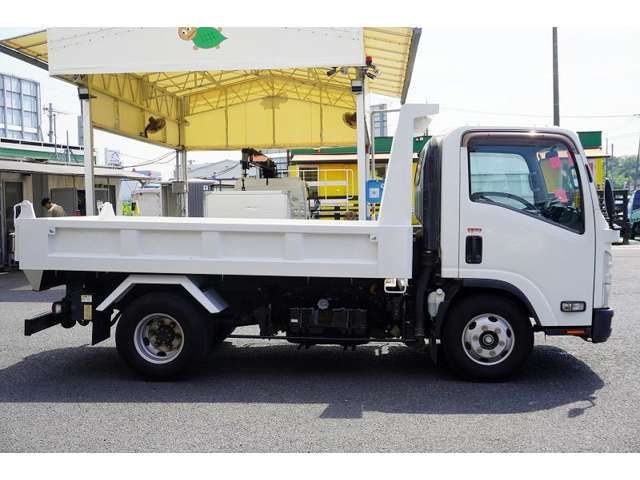 ISUZU ELF 2017