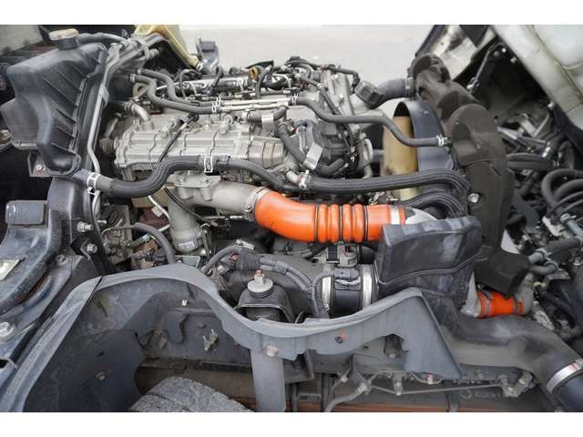 MITSUBISHI CANTER 2017