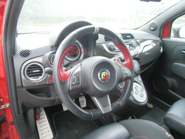 FIAT ABARTH 695 2011