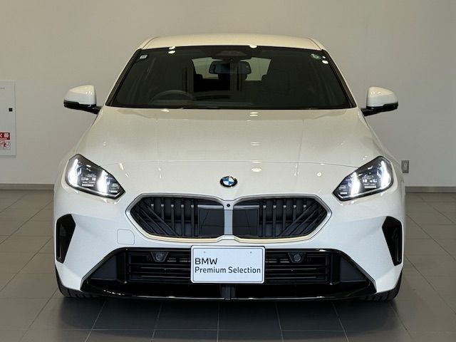 BMW BMW 1series 2024