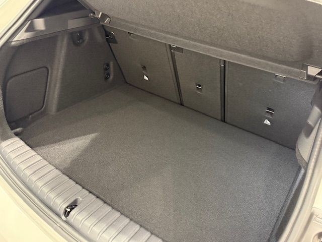 BMW BMW 1series 2024