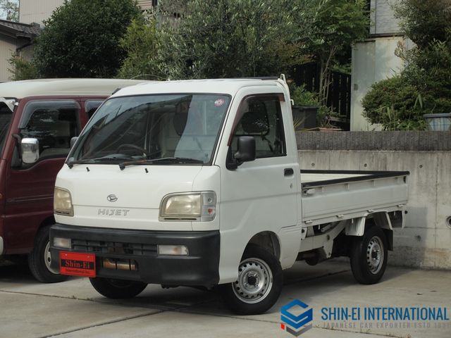 DAIHATSU HIJET truck 4WD 1999