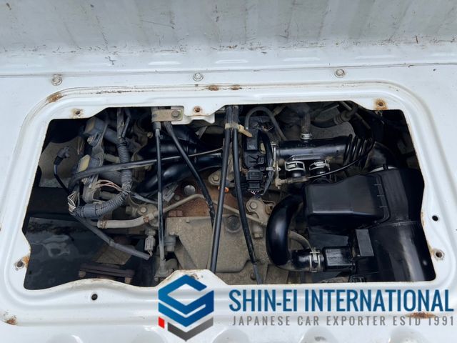 DAIHATSU HIJET truck 4WD 1999
