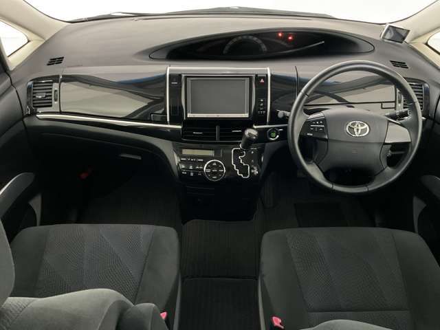 TOYOTA ESTIMA 2013