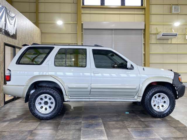 NISSAN TERRANO REGULUS 4WD 1998