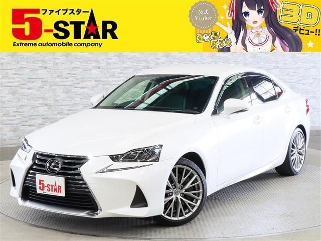 TOYOTA LEXUS IS200t 2017