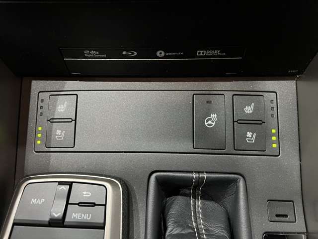 TOYOTA LEXUS IS200t 2017