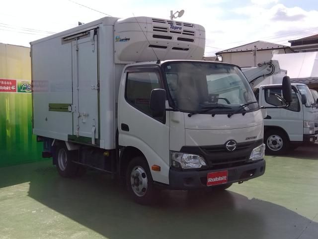 HINO DUTRO 2018
