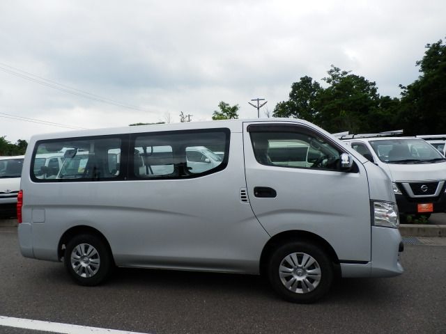 NISSAN NV350 CARAVAN 4WD 2019
