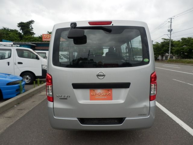 NISSAN NV350 CARAVAN 4WD 2019