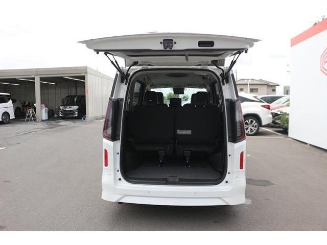 NISSAN SERENA  WG 2023