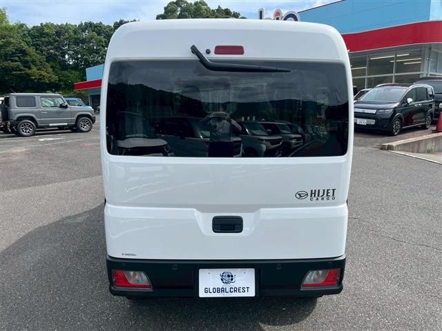 DAIHATSU HIJET CARGO 2024