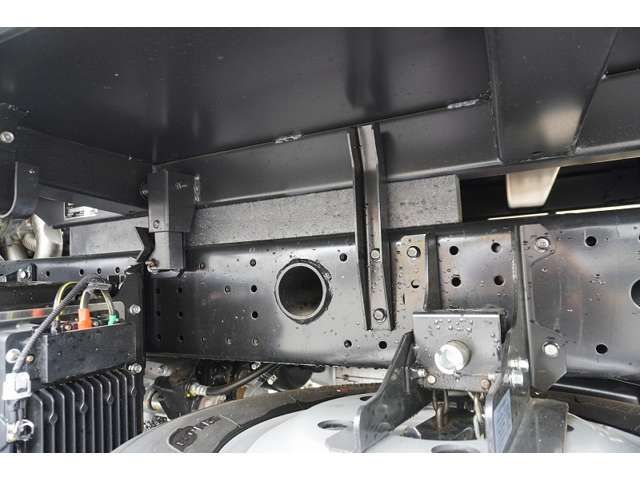 MITSUBISHI CANTER 2024