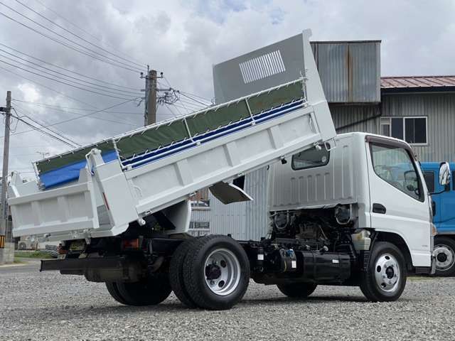 MITSUBISHI CANTER 2015