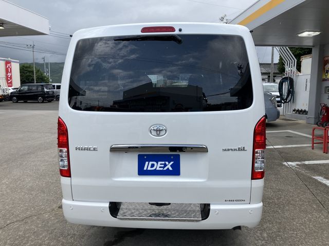TOYOTA HIACE van 2WD 2024