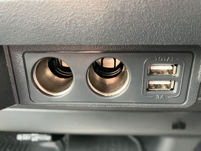 TOYOTA HIACE van 2WD 2024