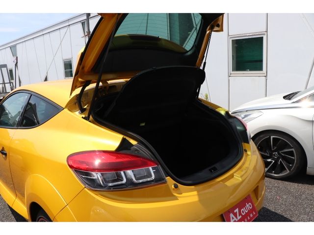 RENAULT RENAULT MEGANE hatchback 2012