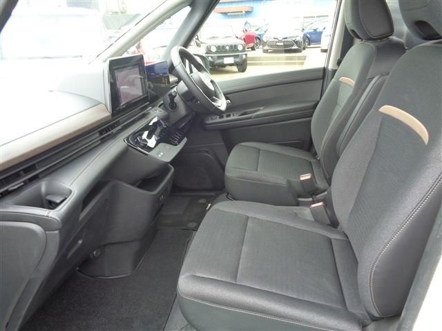 NISSAN SERENA  WG 2023