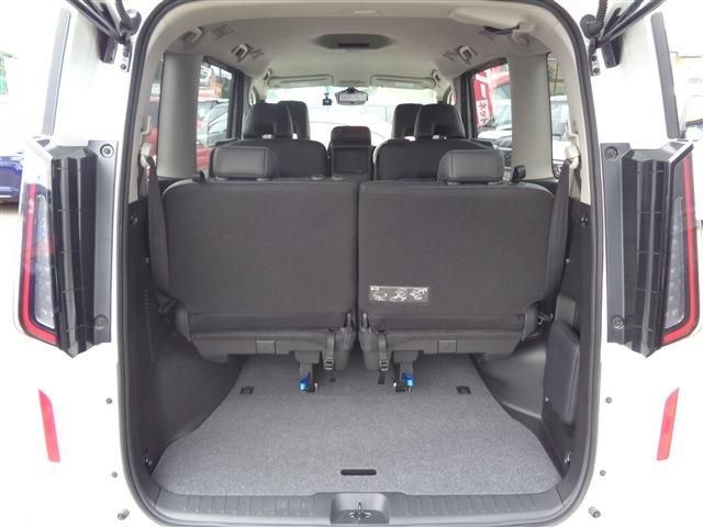 NISSAN SERENA  WG 2023