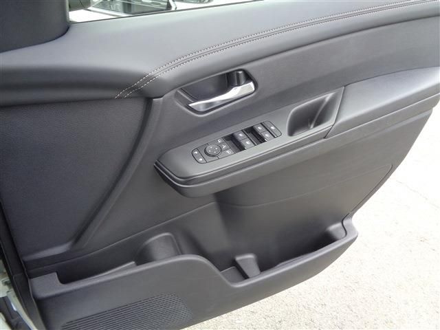 NISSAN SERENA  WG 2023