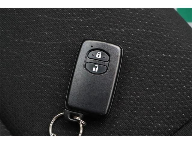 TOYOTA COROLLA FIELDER HYBRID 2021