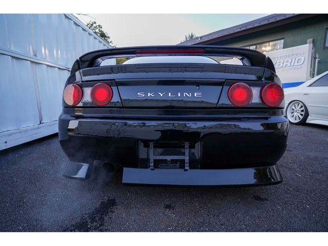NISSAN SKYLINE 1997