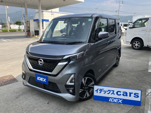 NISSAN ROOX 2023