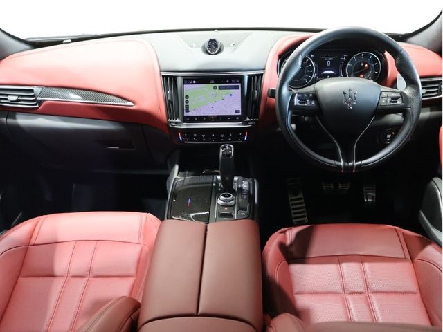 MASERATI MASERATI Levante 2022