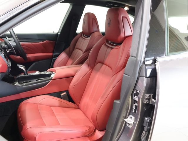 MASERATI MASERATI Levante 2022