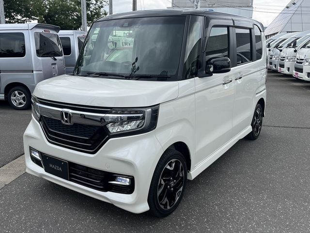 HONDA N BOX CUSTOM 4WD 2017