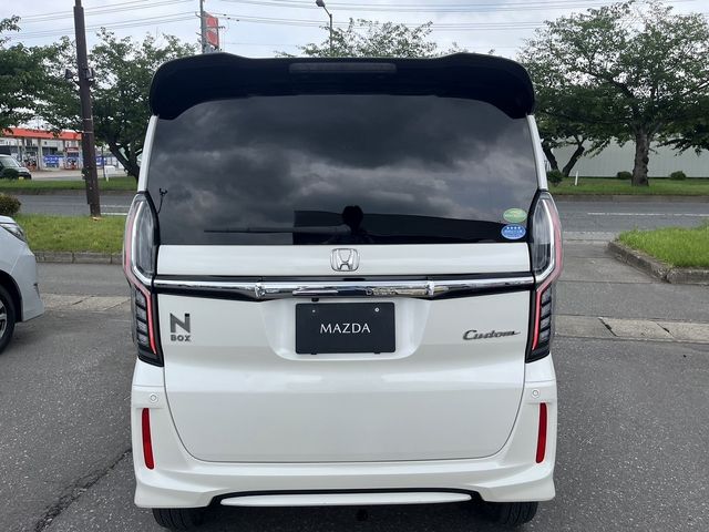 HONDA N BOX CUSTOM 4WD 2017