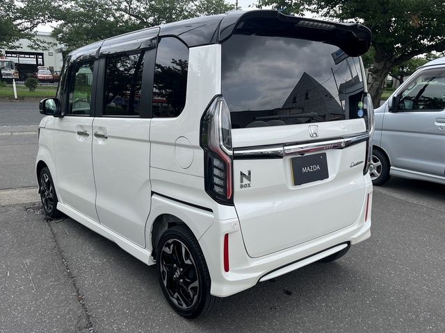 HONDA N BOX CUSTOM 4WD 2017