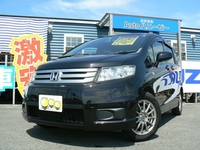 HONDA FREED Spike 2010