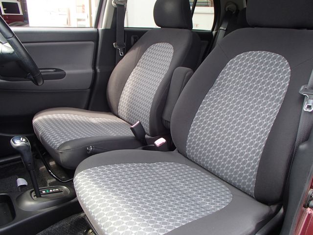 DAIHATSU MIRA GINO 2005