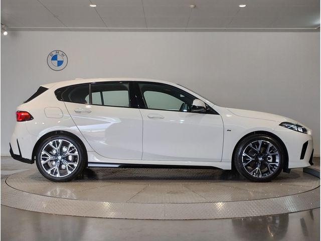 BMW BMW 1series 2024