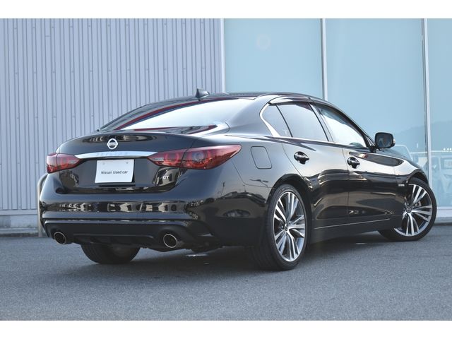 NISSAN SKYLINE HYBRID 2020