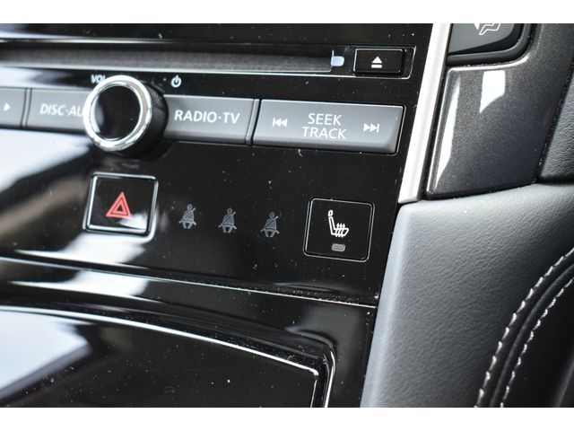 NISSAN SKYLINE HYBRID 2020