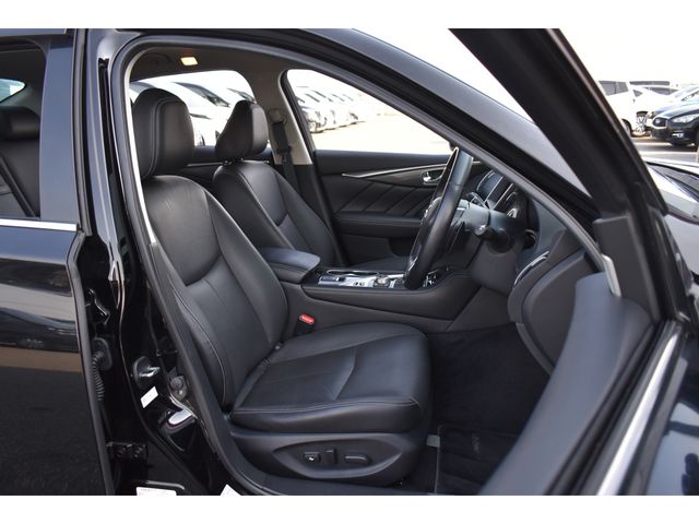 NISSAN SKYLINE HYBRID 2020