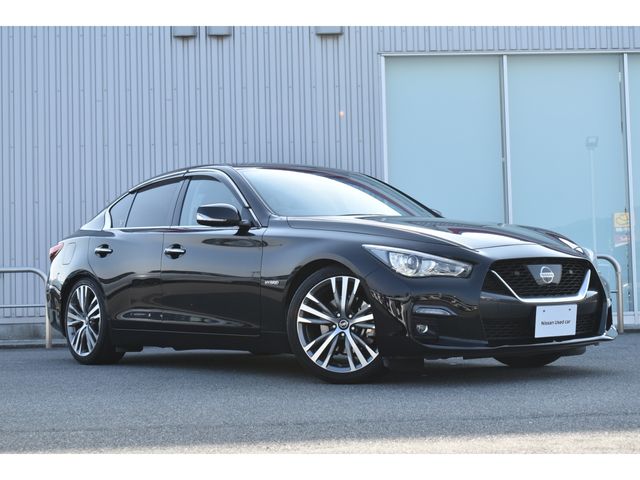 NISSAN SKYLINE HYBRID 2020