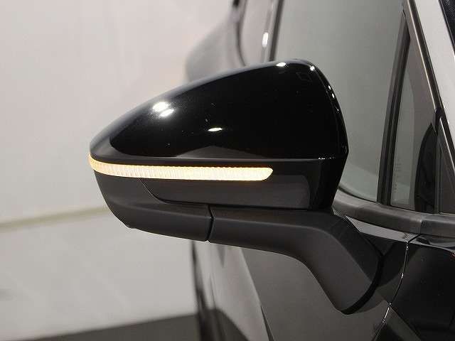 VOLKSWAGEN VOLKSWAGEN ID.4 2025