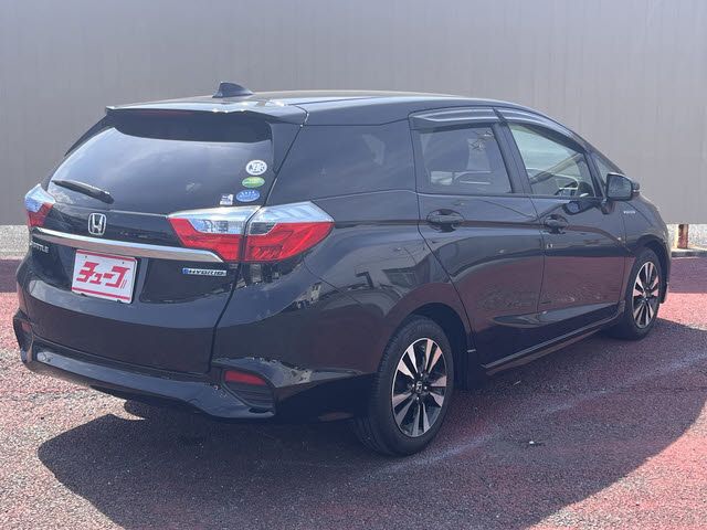 HONDA SHUTTLE HYBRID 2015