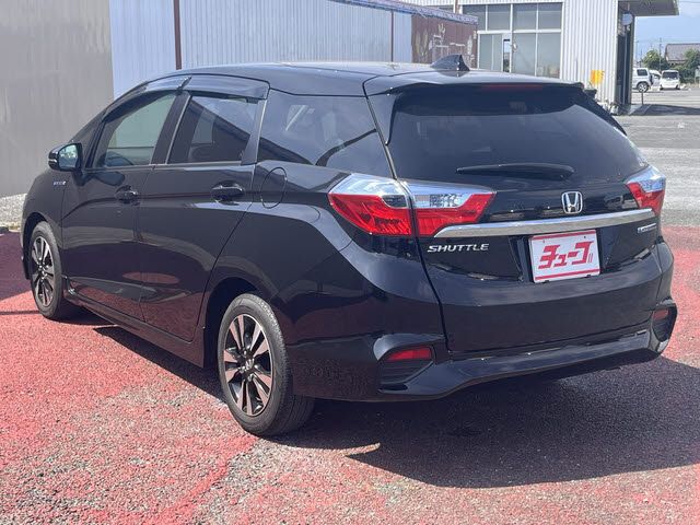 HONDA SHUTTLE HYBRID 2015