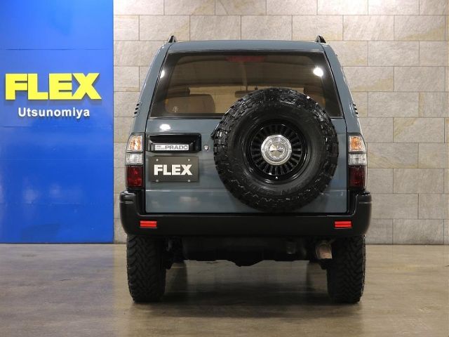 TOYOTA LANDCRUISER PRADO 2001