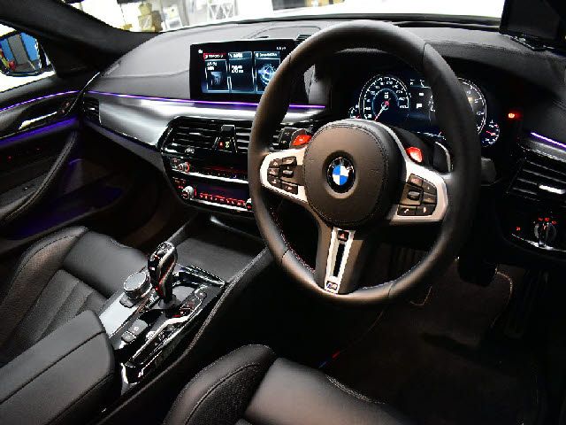 BMW BMW M5 2018