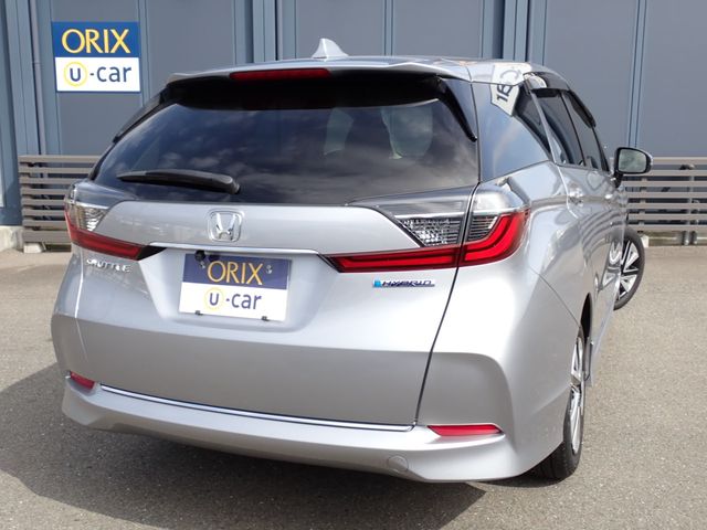 HONDA SHUTTLE HYBRID 2022